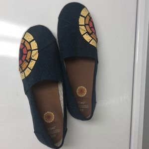 Charlize Theron Africa Outreach TOMS